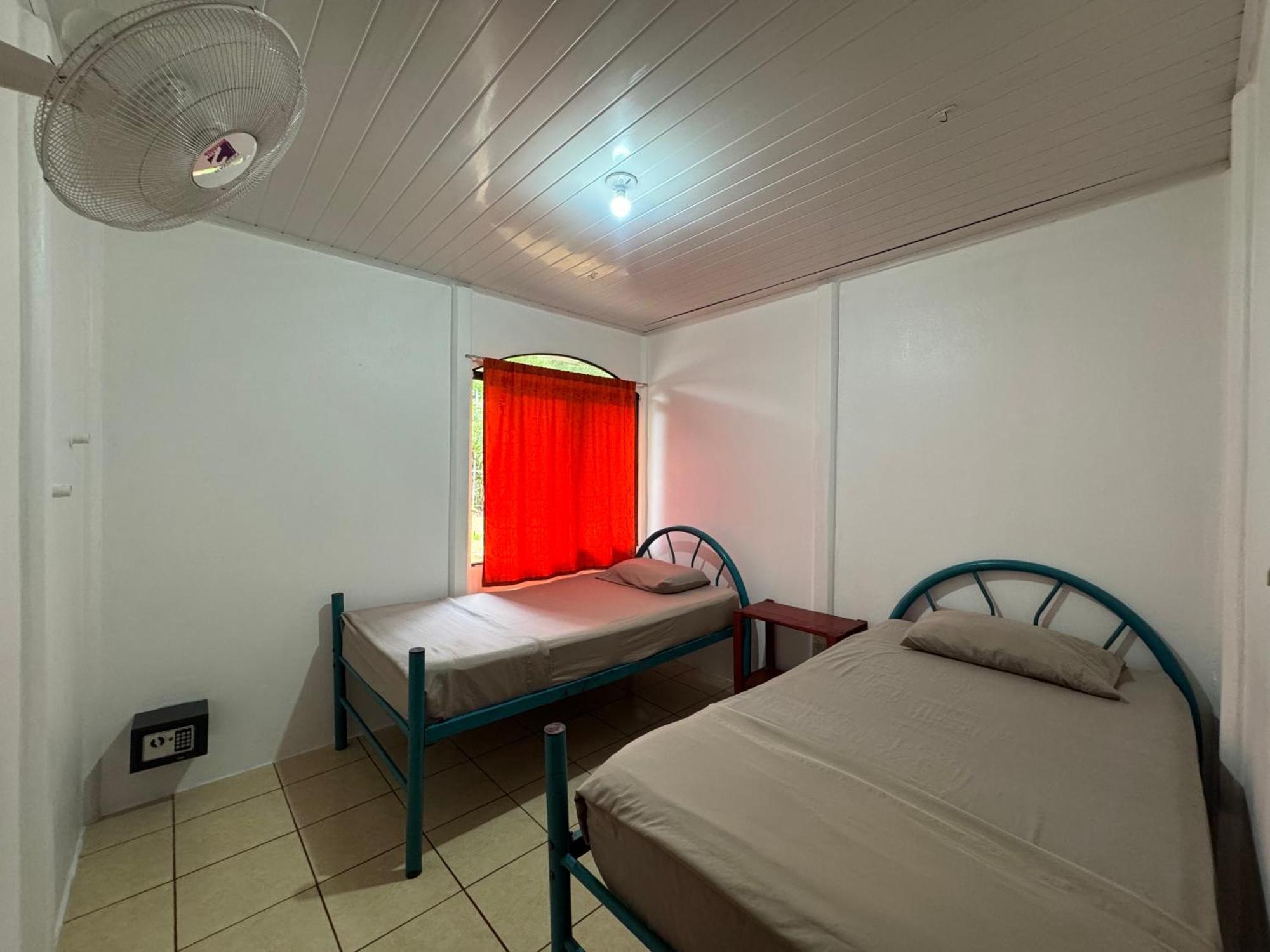 Kalunay Hostel Puerto Viejo de Talamanca Exteriér fotografie