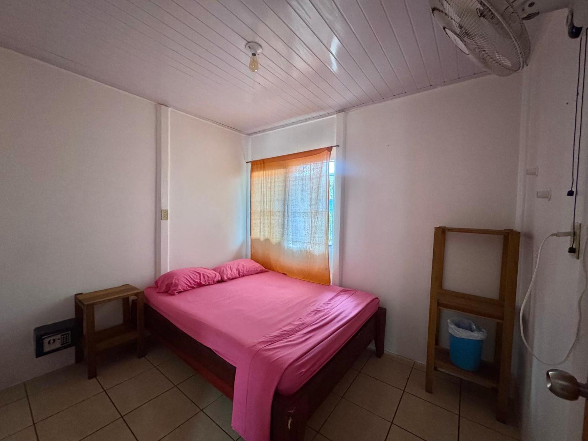 Kalunay Hostel Puerto Viejo de Talamanca Exteriér fotografie