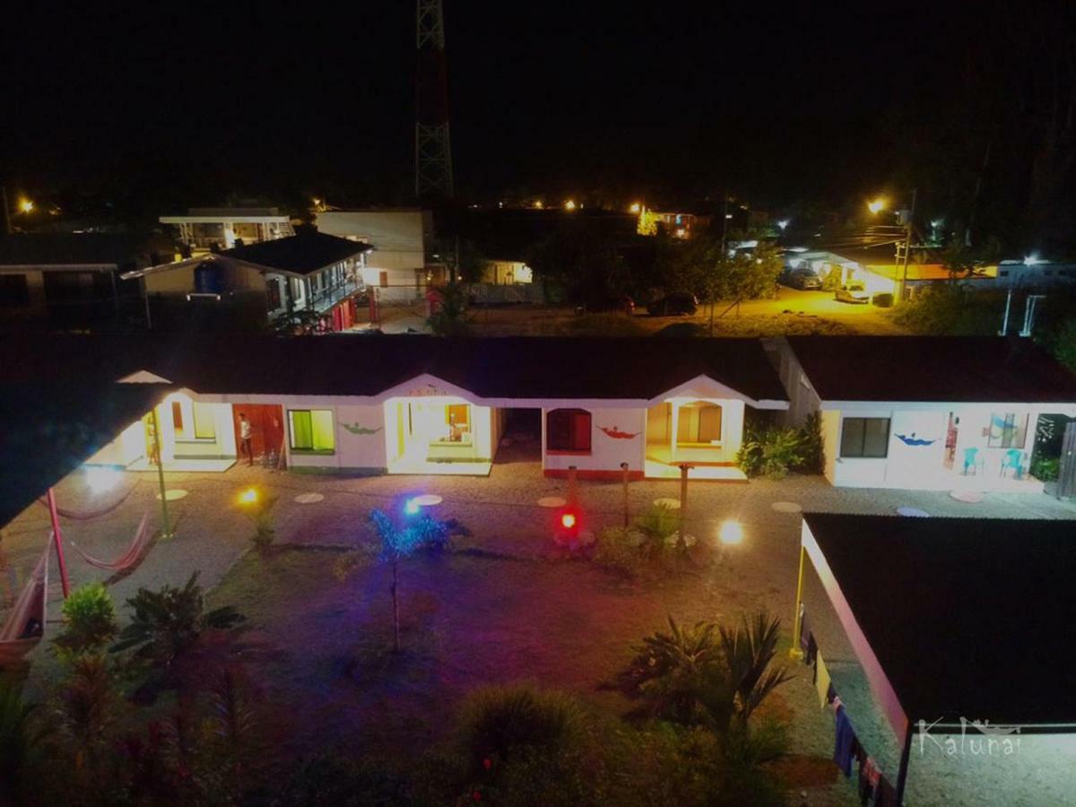 Kalunay Hostel Puerto Viejo de Talamanca Exteriér fotografie